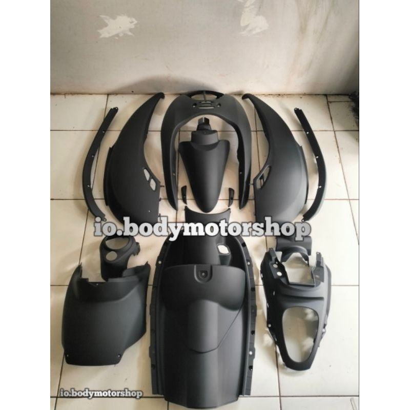 Full body halus Scoopy karbu warna hitam doft