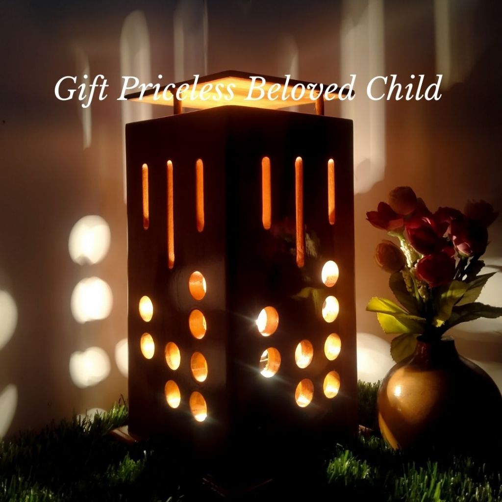 LAMPU  MEJA KAYU JATI MINIMALIS