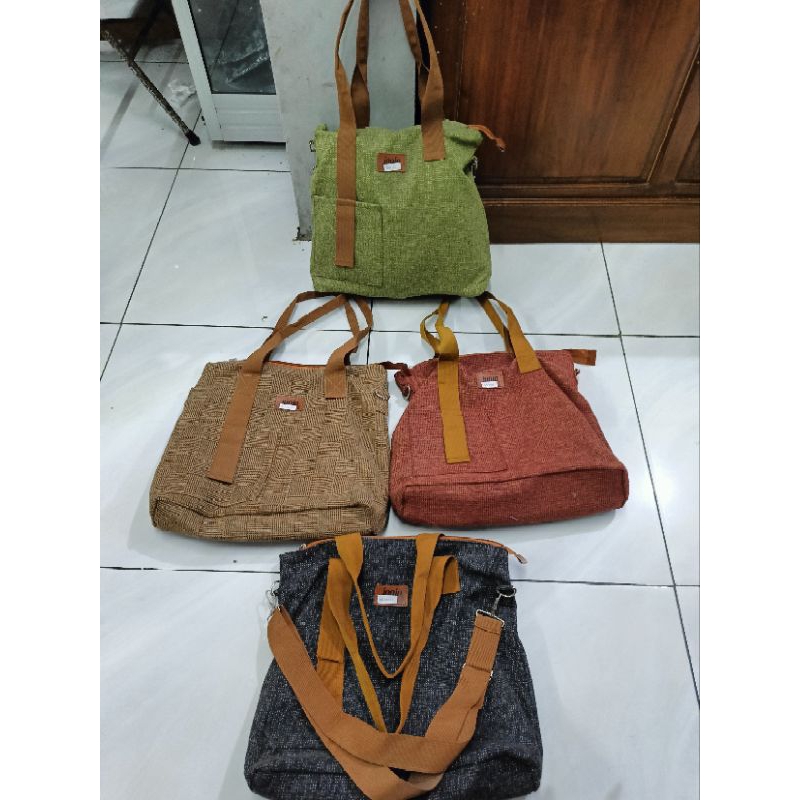 Tas  Slempang Bahan Goni