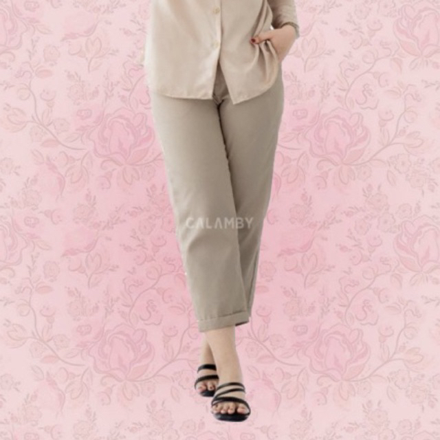 preloved celana | ankle pants ivory by calamby (s)