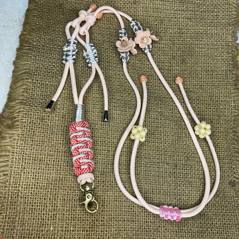 

Strap Lanyard Id Card Adjustable Paracord Beasd / Phone Strap