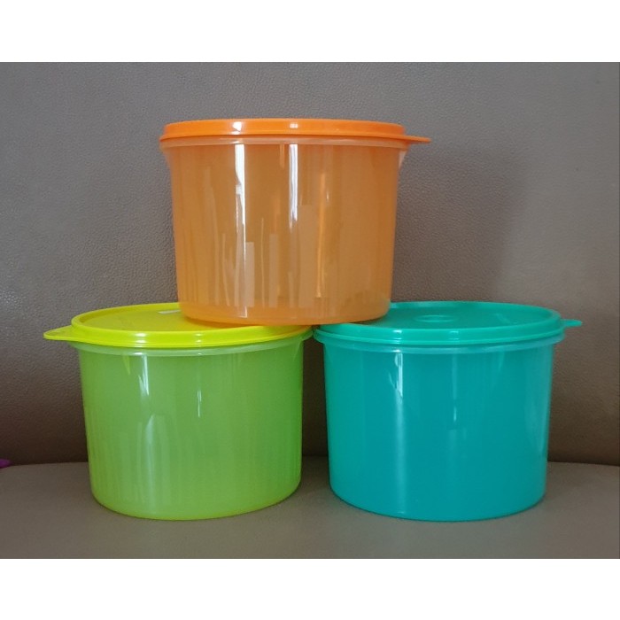 TUPPERWARE TEXTURE CANISTER