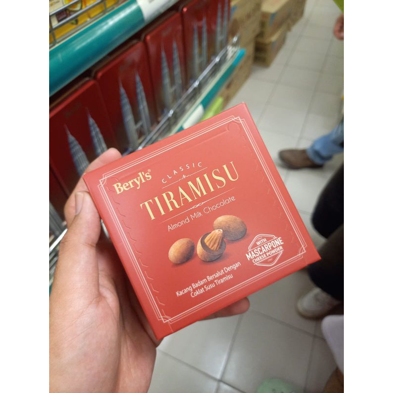 

Jastip Malaysia (READY TGL 11 DES) Coklat Beryl's Box Kecil