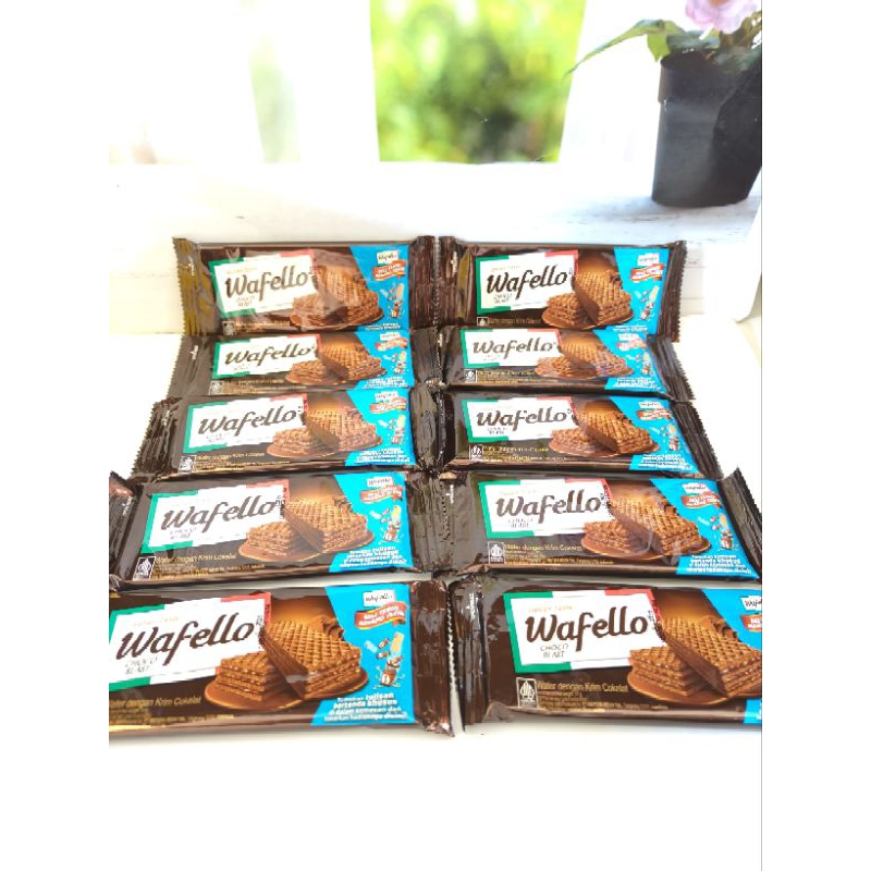 

(1 Renceng) wafer WAFELO COKLAT 17 GRAM - 10 SASET