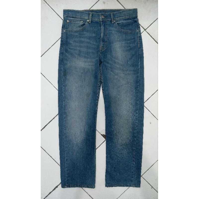 CELANA JEANS LEVIS SECOND BRAND