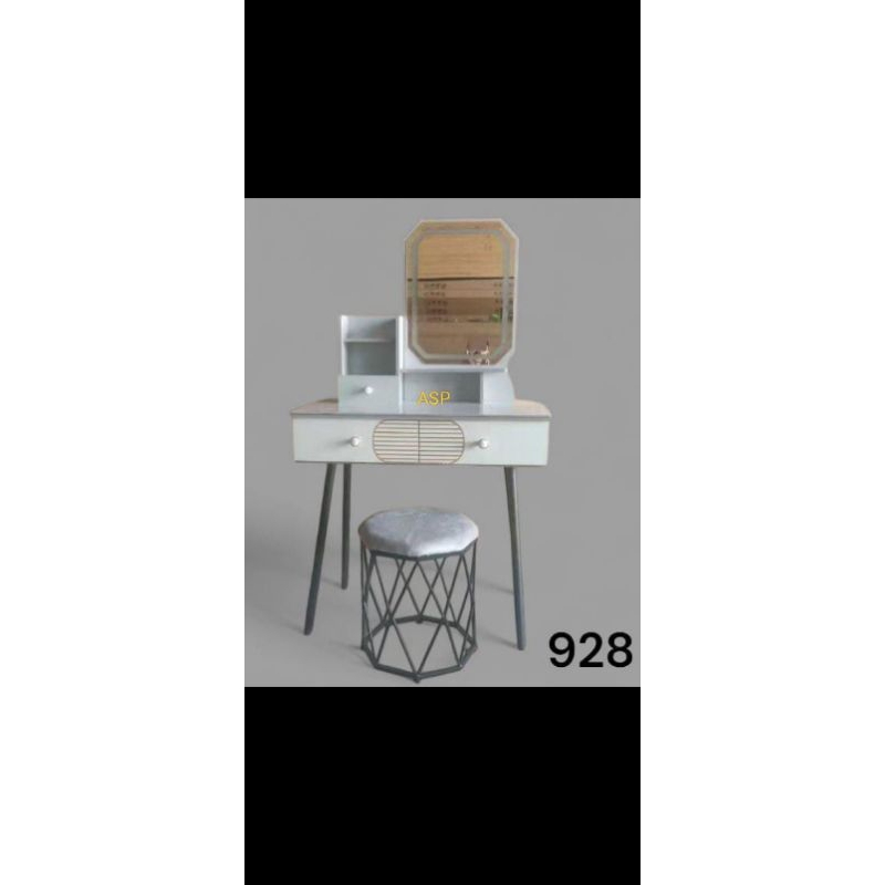 Meja Rias Import dilengkapi lampu LED Touch Screen