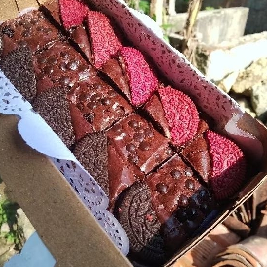 

Fudgy Brownies Shiny