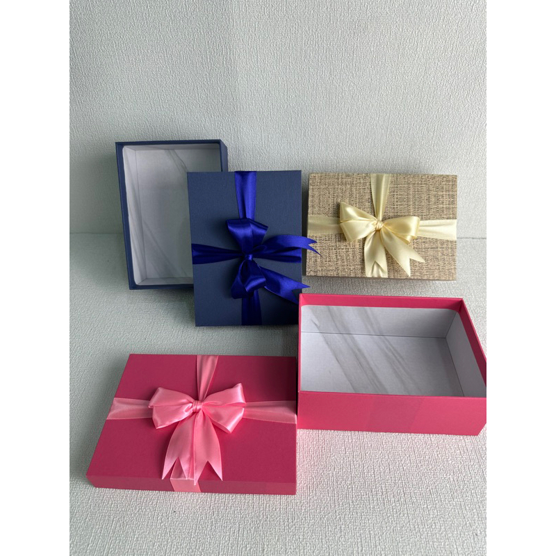 

KOTAK KADO EXCLUSIVE | Kotak kado premium| kOTAK KADO PITA 2. 18,5cm x 13cm x7cm