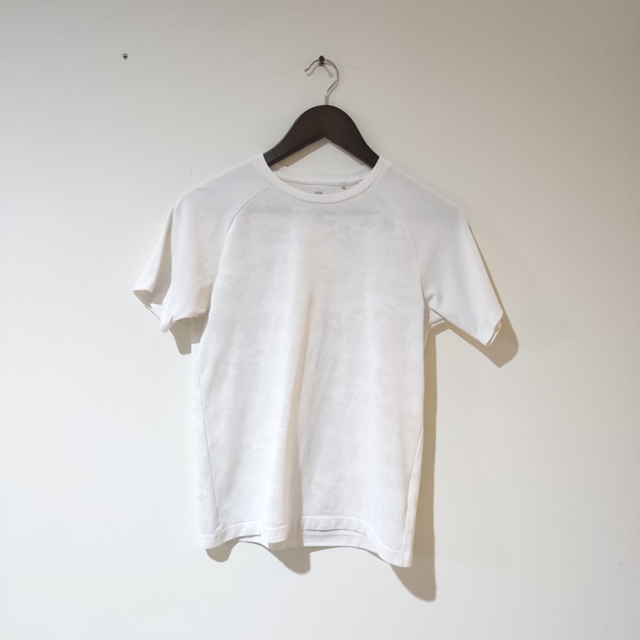 Uniqlo T shirt Kids white 150 unisex