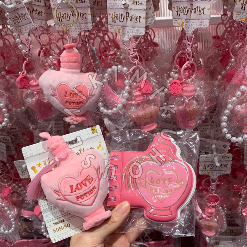 MINISO x HARRY POTTER LOVE POTION PLUSH DOLL KEYRING MAGNET DOLL RAMUAN CINTA HARRY POTTER LIQUID GA