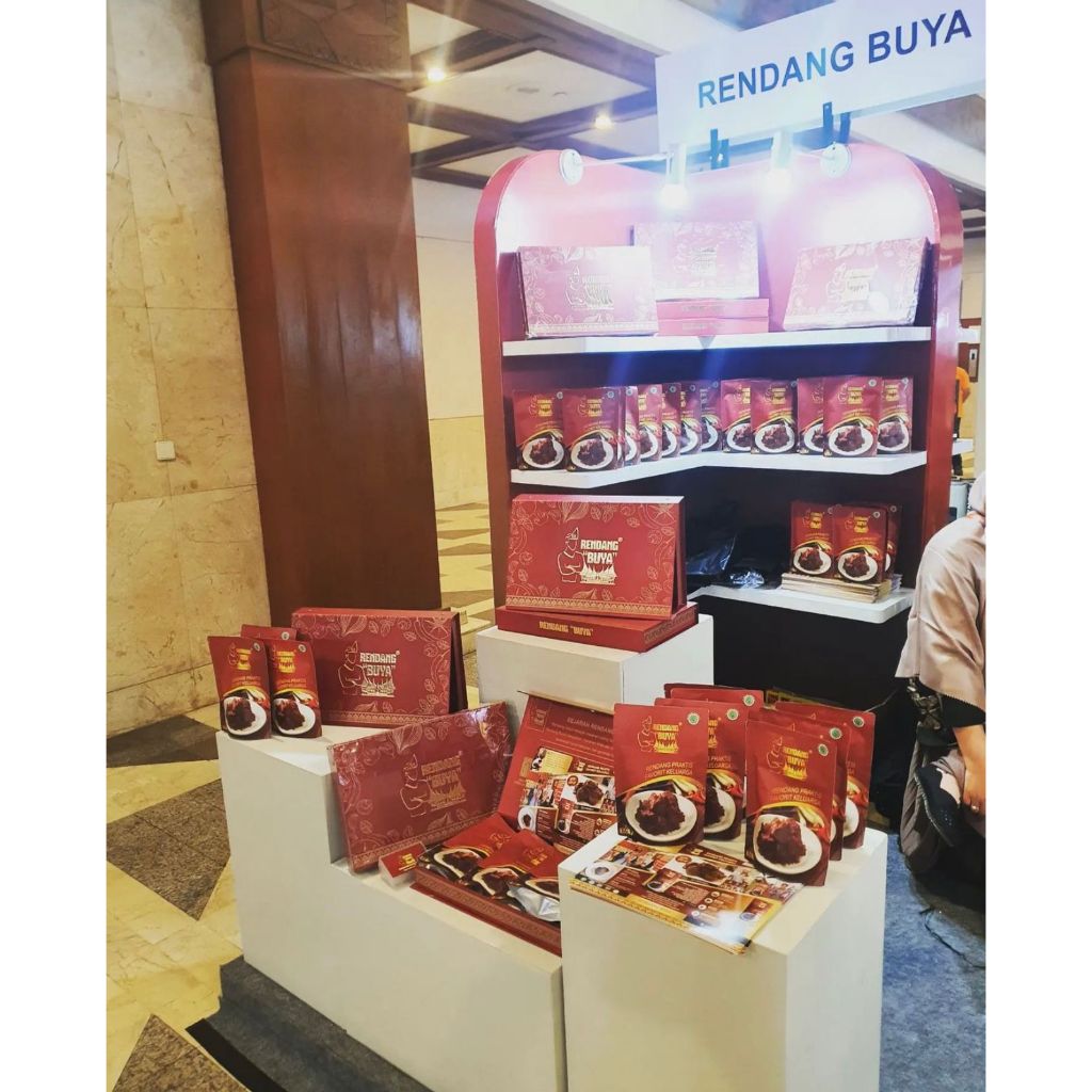 

Rendang Buya - Hampers Rendang Daging Exlusif 1,5 Kg Isi 6 Pack
