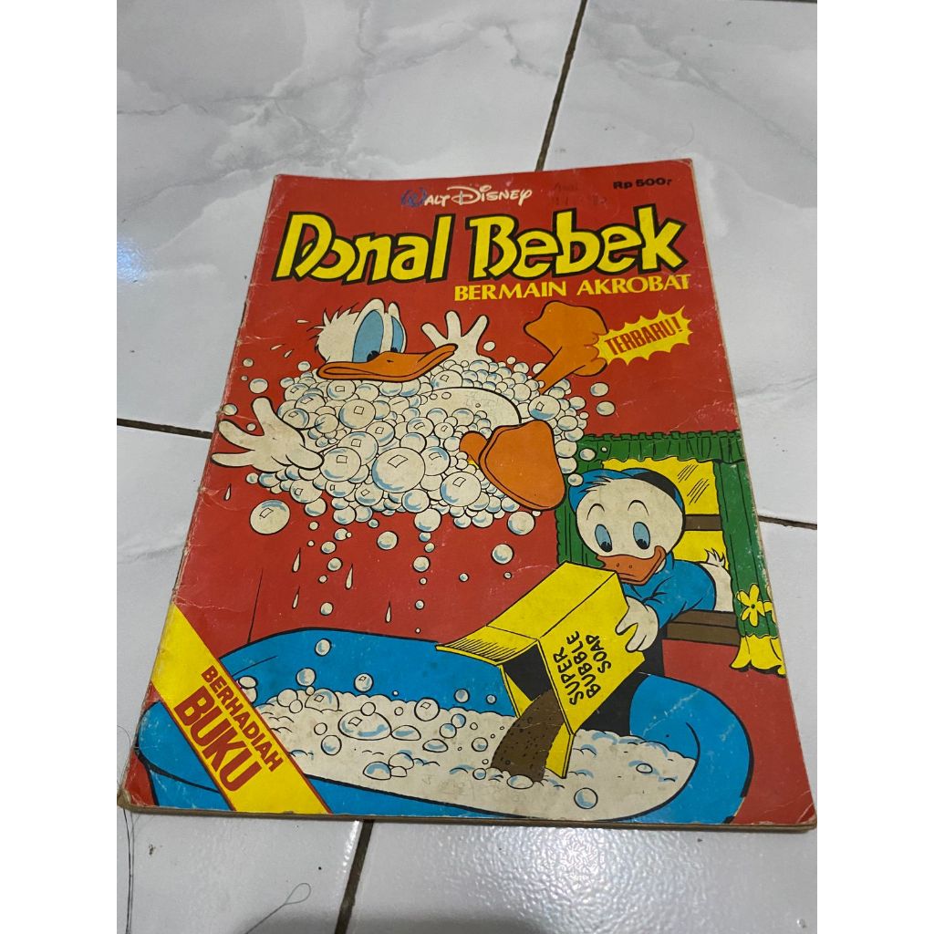 Komik majalah donal bebek - bermain akrobat