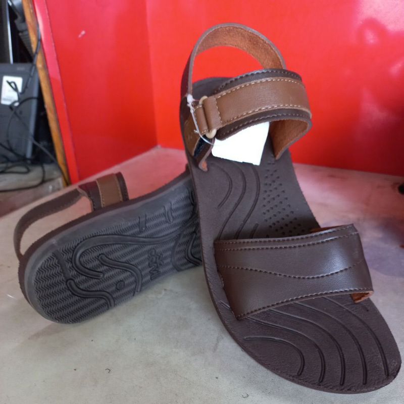 Carvil Sandal Gunung Wanita Fadia