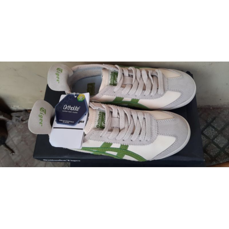 Onitsuka -Tiger-Sepatu Kulit  size 36