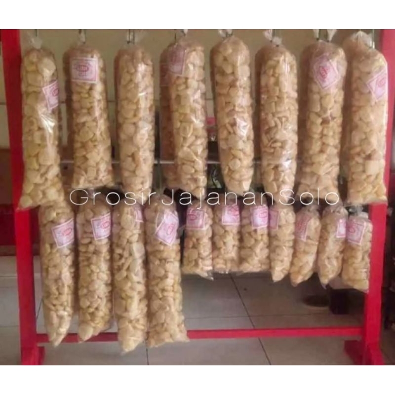 

Kerupuk Kulit Sapi 1 bal ± 160gr / Dorokdok Asli Solo / Krupuk Kulit Sapi