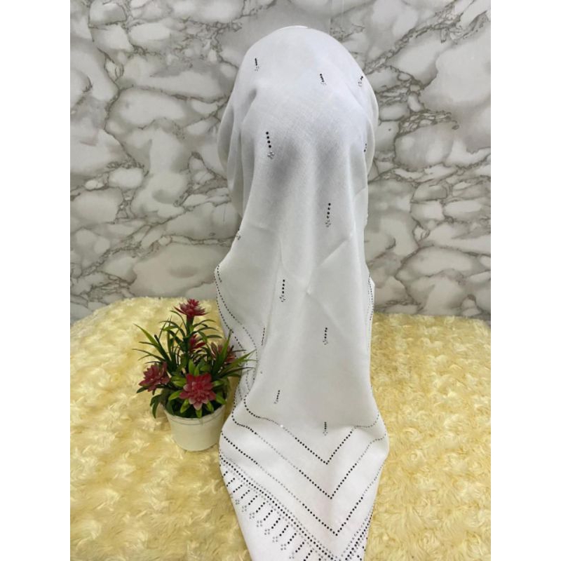 Hijab premium segiempat / hijab segiempat payet / kerudung segiempat payet / kerudung premium payet 