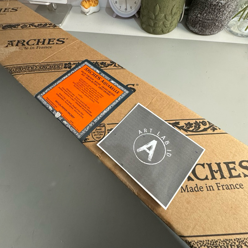 

Arches Roll Rough 113x914cm 300gsm