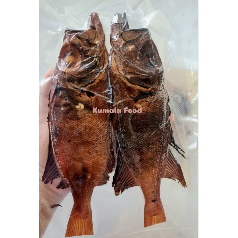 

Ikan asap mata merah jumbo