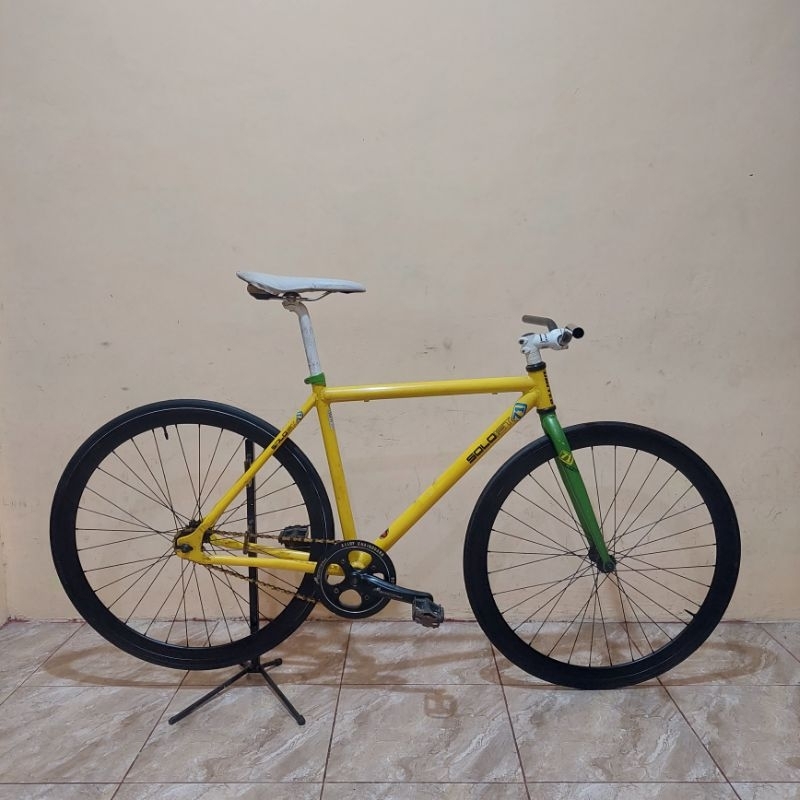 sepeda fixie united soloist 71