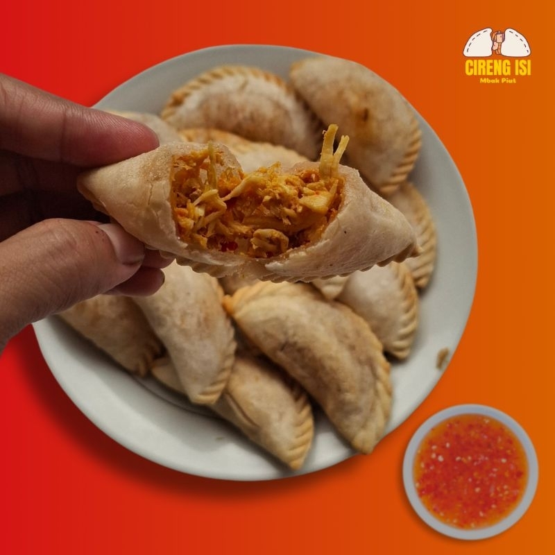 

Cireng Isi Ayam Suwir Pedas 10 Pcs Mbak Piut