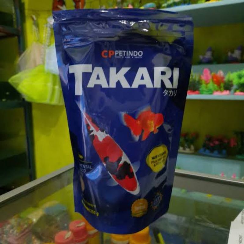 pakan Ikan TAKARI