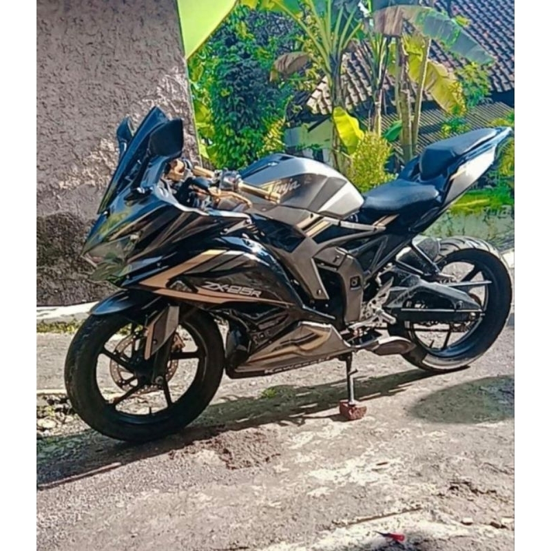 Full Fairing Full Body Model Kawasaki ZX25R untuk Yamaha Byson Set