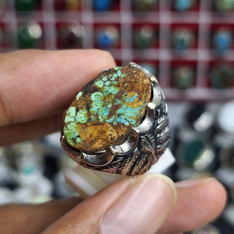 BATU VIRUS NATURAL PERSIA SERAT EMAS CORAK CANTIK