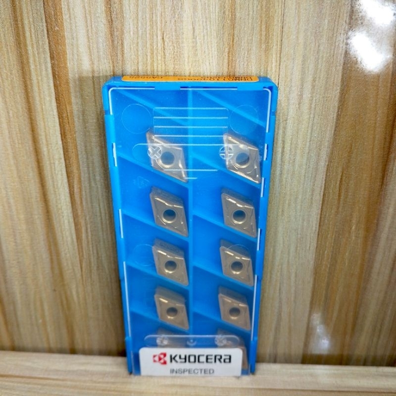 insert DNMG 110408 GS carbide chip DNMG 11 04 08 pahat bubut DNMG110408GS  CA5525 kyocera