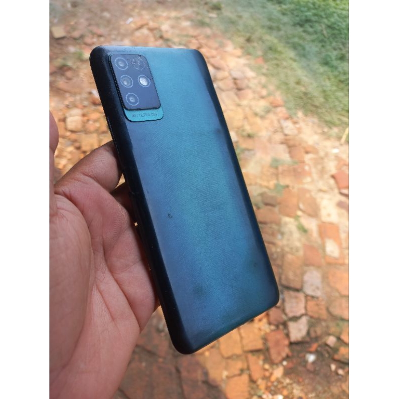 infinik note 10 ram 6/128GB min LCD