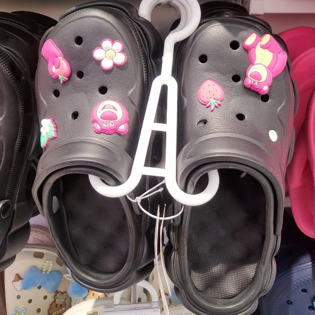 MINISO SANDAL SLOP JIBITS