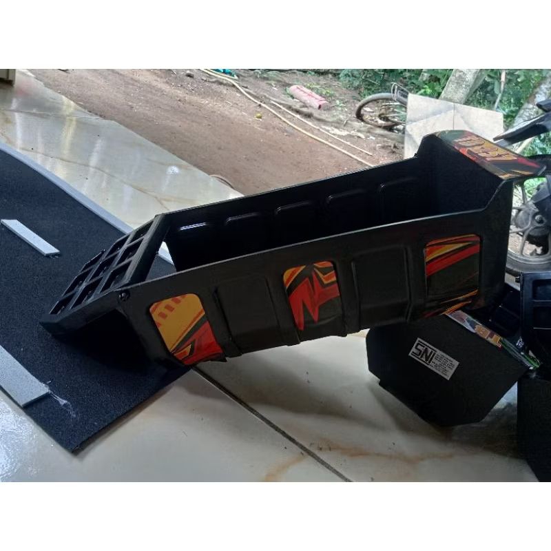 Bak miniatur (dam truk dan tambang)