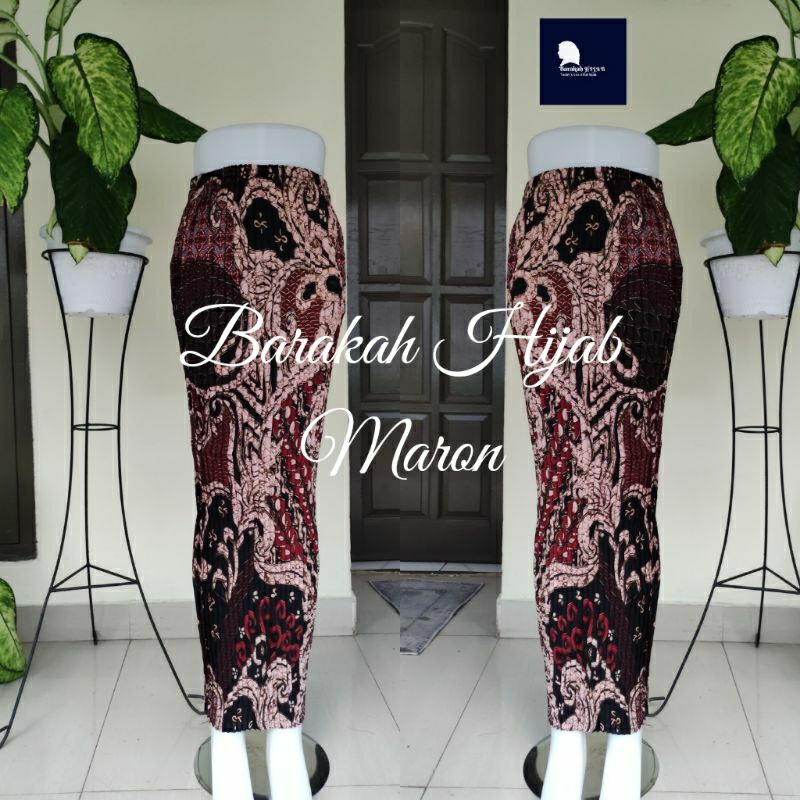 Rok Batik Kebaya Prisket Rapih Model Panjang 100 Cm Lingkar Pingan 140 Cm Motif Bawahan Tebal Rempel