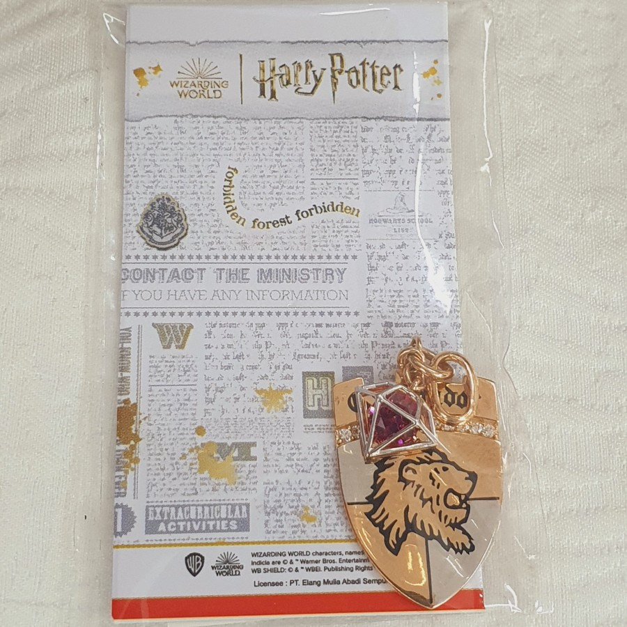 liontin model harry potter gryffindor variasi emas 70% 700 70 % 16k