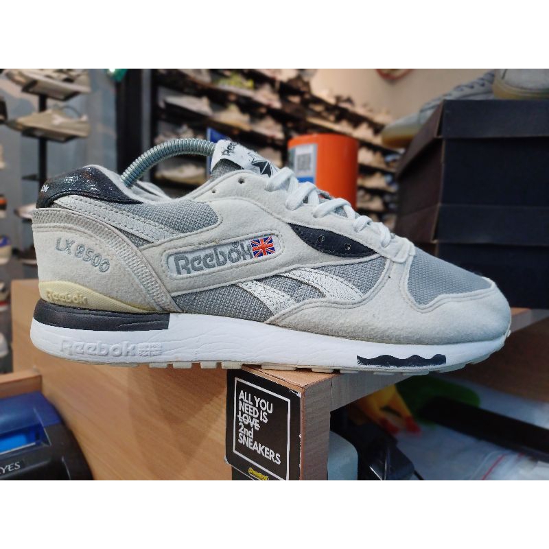 REEBOK LX8500