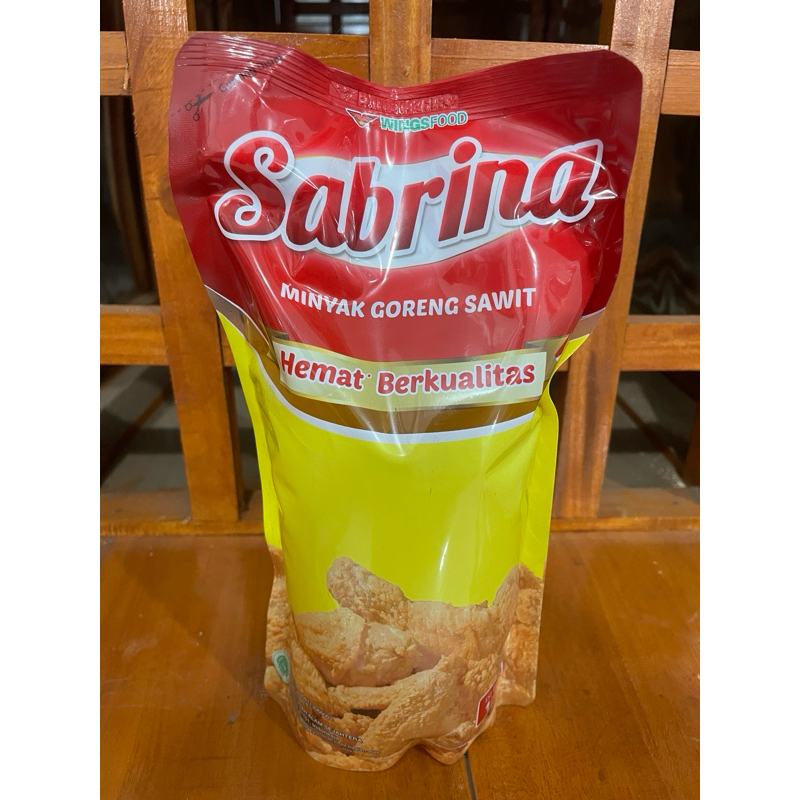 

MINYAK GORENG SABRINA 1 LITER