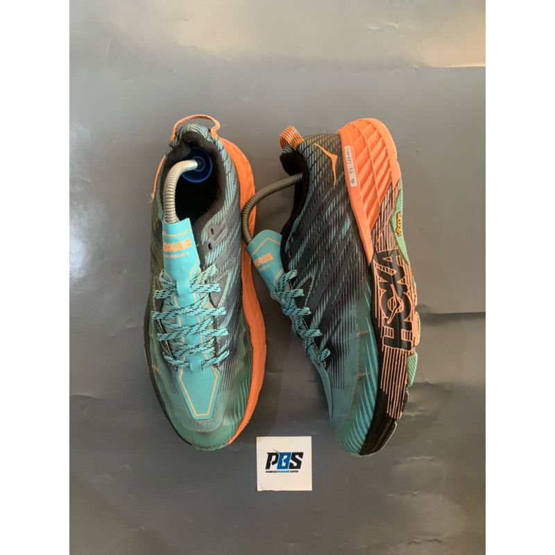 Hoka one one speedgoat 4