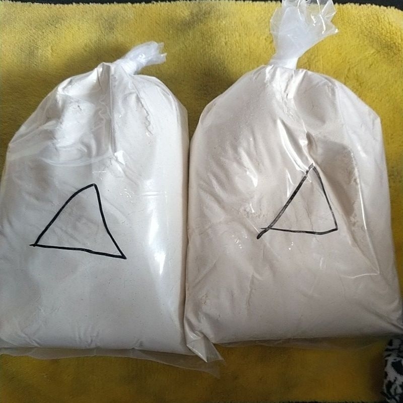 

Terigu Segi Tiga Repack Kemasan 250 Gram (1/4 Kg)