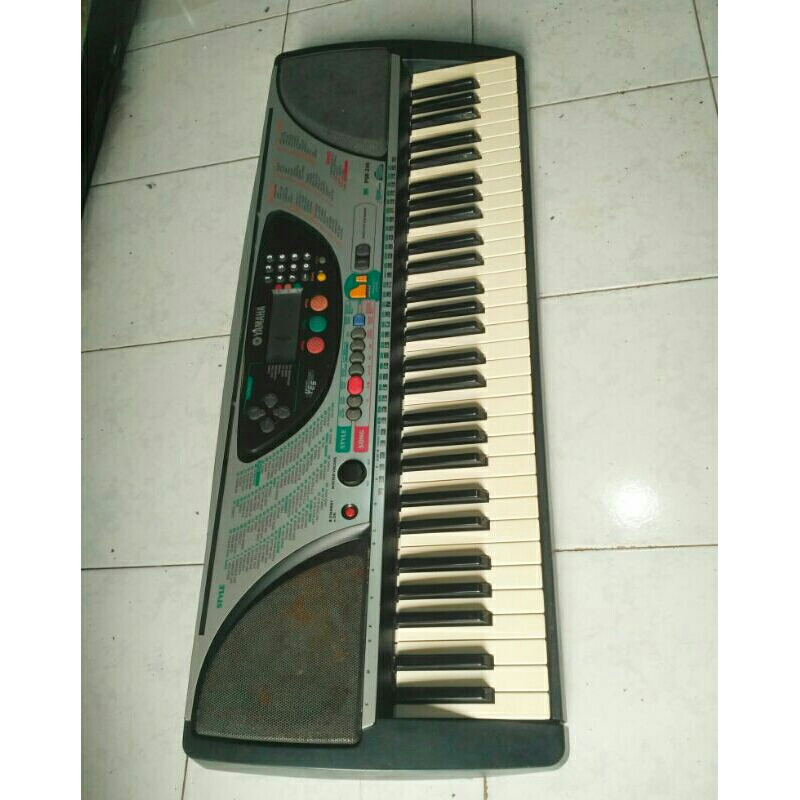 keyboard, piano Yamaha psr 240, normal second