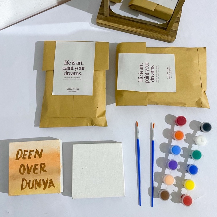 

Sekarang Puas Paket Alat Lukis Mini Lengkap 1 Set Peralatan Melukis Kuas Cat Air Watercolor Palet Kuas Painting Brush Kanvas Canvas 1 x 1 cm Paint Art 3 in 1