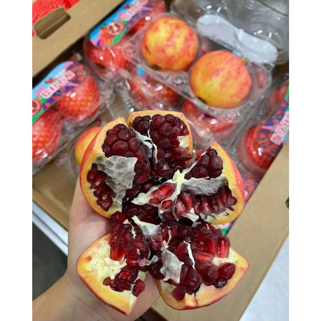 

Buah Delima import perbuah