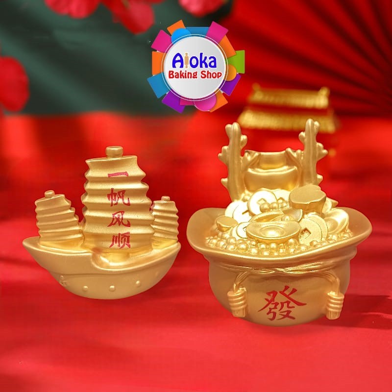 Topper Ornamen Cina Kapal Emas Harta Karun / Koin Tembaga Emas