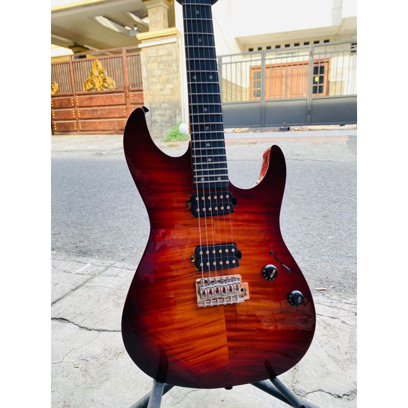Gitar Ibanez AZ custom