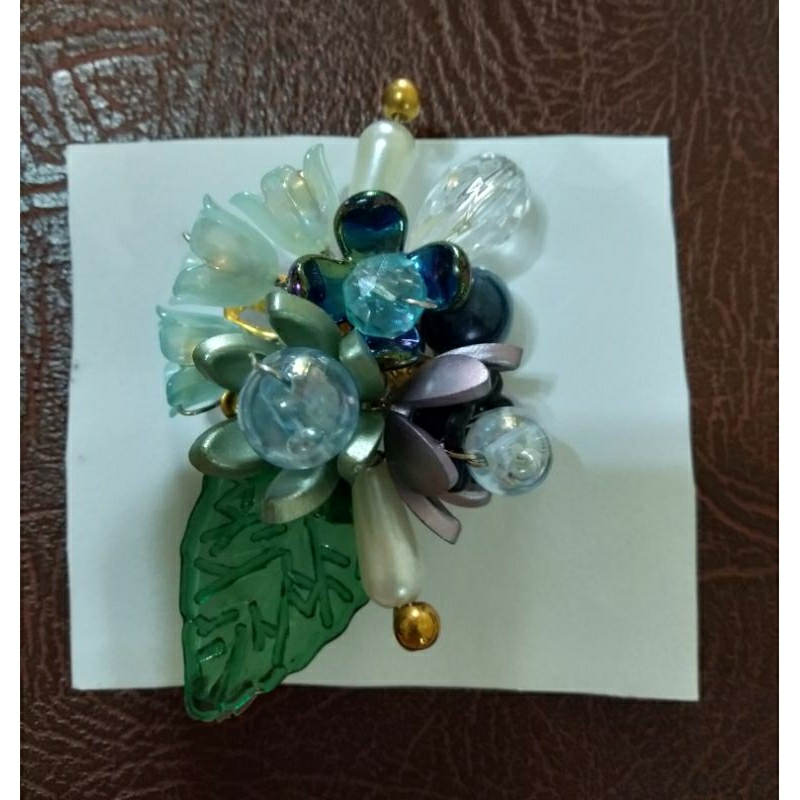 Bros Bunga Akrilik