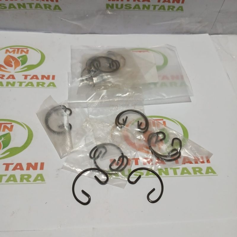 SNAPRING PIN PISTON DC70 (21330) COMBINE HARVESTER | SPARE PART | KUBOTA | SPAREPART