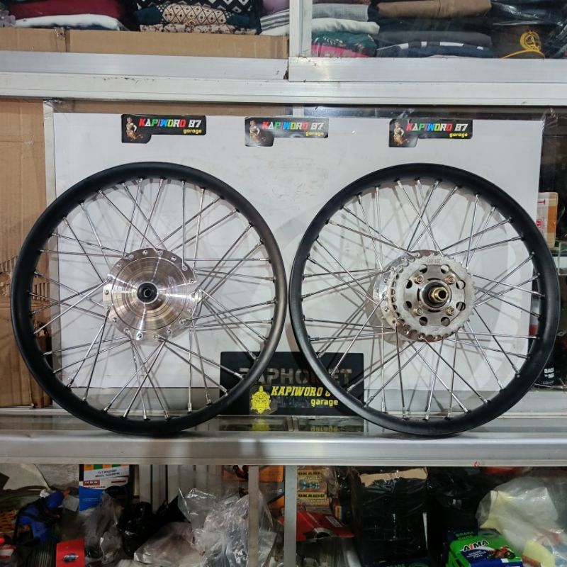 Velg Pelek Set Depan Belakang PNP Honda C-70, Astrea Star