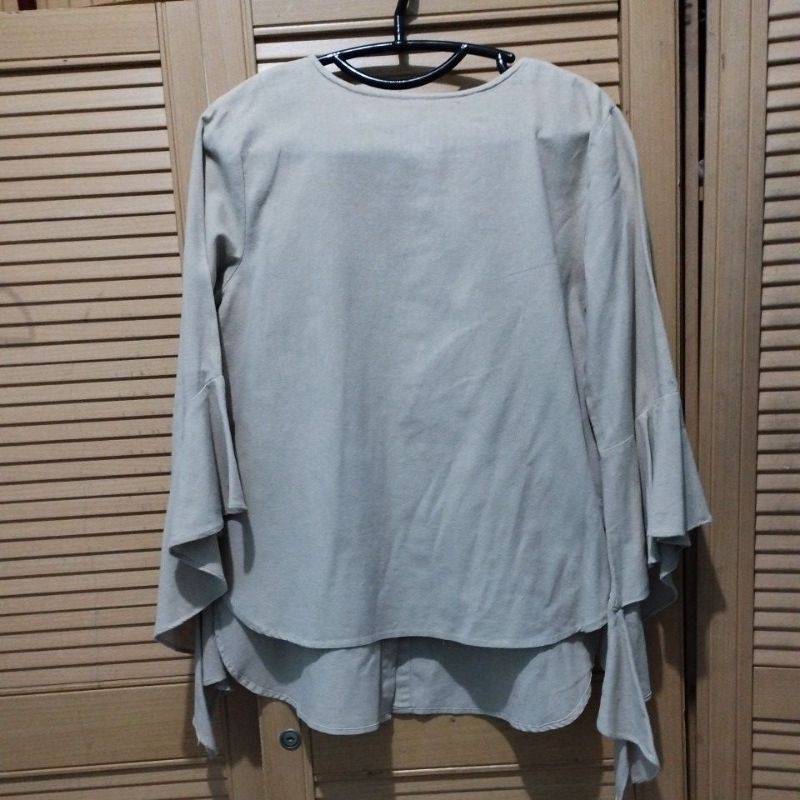 preloved nrh x nabilia blouse atasan