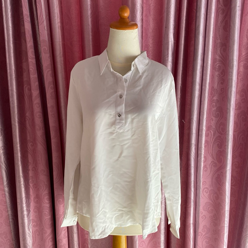 Preloved kemeja putih st.yves