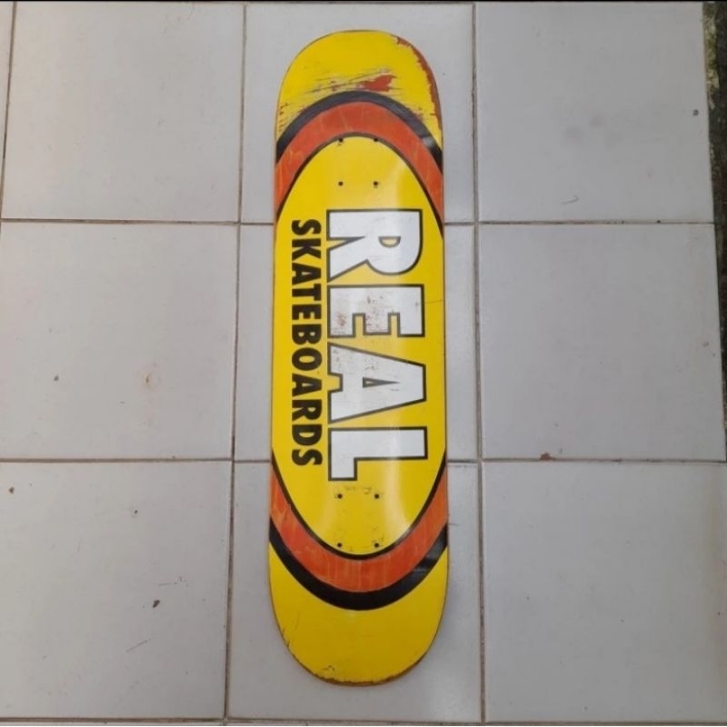 Skateboard Deck Real second / bekas