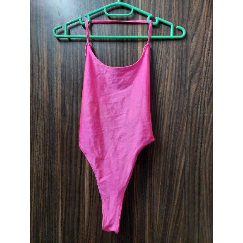 Preloved Bodysuit Wanita Baju senam wanita