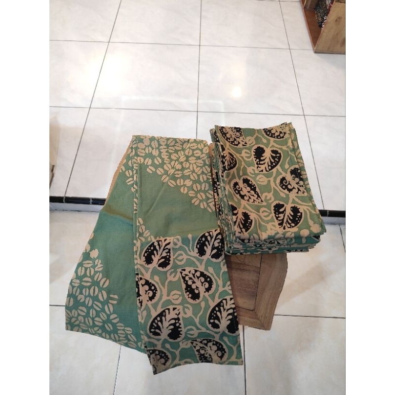 SYAL BATIK KEKINIAN WARNA SAGE BANYUWANGI